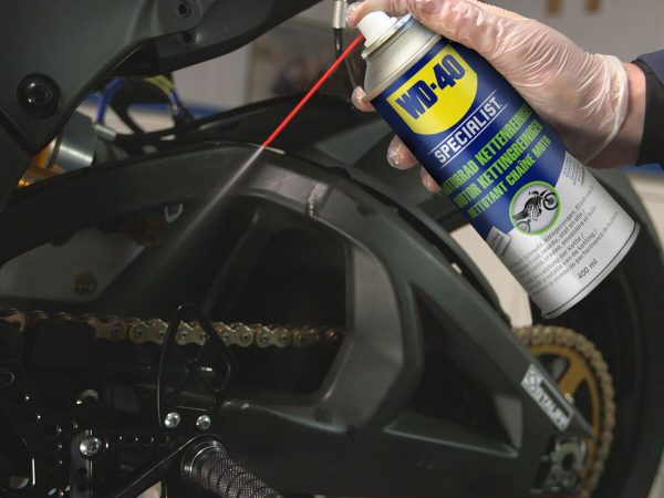 6655 202 3 <strong>WD-40<sup>®</sup> Specialist Nettoyeur de chaîne moto 400 ml</strong>