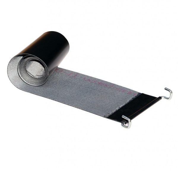 800 49 0 <p class="content--title"><strong>Sangle de protection de vis pour ponts élévateurs Zippo.</strong></p> <strong>Dimensions : 131x2470x1,2 mm</strong>