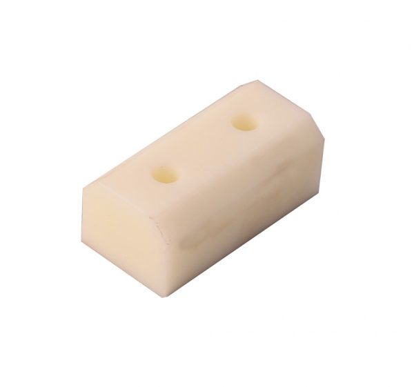 800 58 0 <strong>Bloc coulissant pour bloc écrou de levage ponts élévateurs Zippo.</strong> <strong>Dimensions: 50 x 25 x 20 mm de haut.</strong>